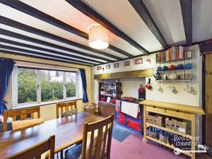 Breakfast Room- click for photo gallery